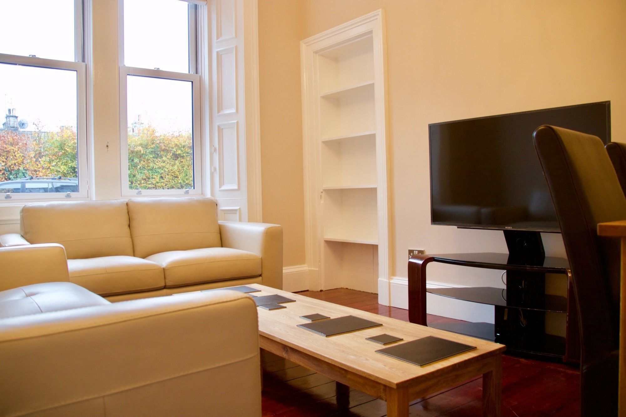 2 Bedroom Flat Off Leith Walk Accommodates 7 Edinburg Exteriör bild